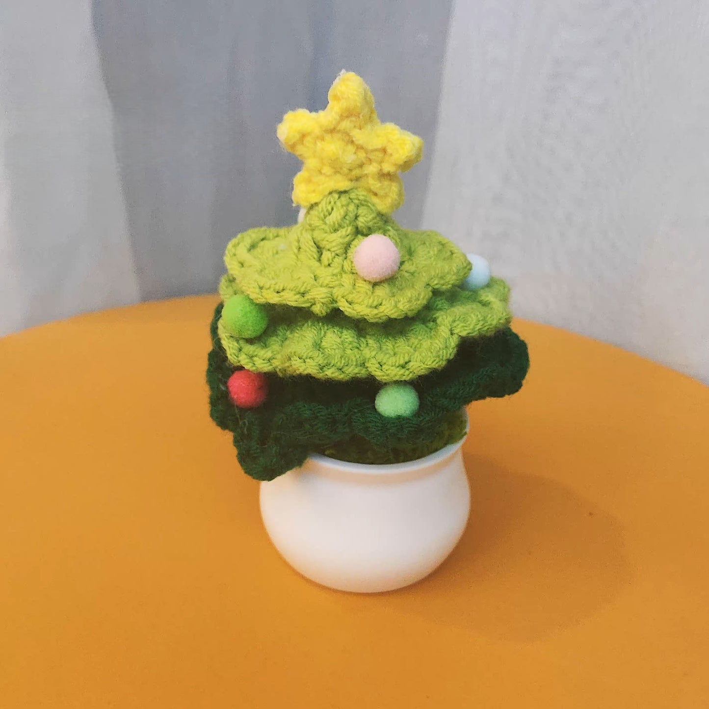 Hand-Knitted Christmas Tree D3